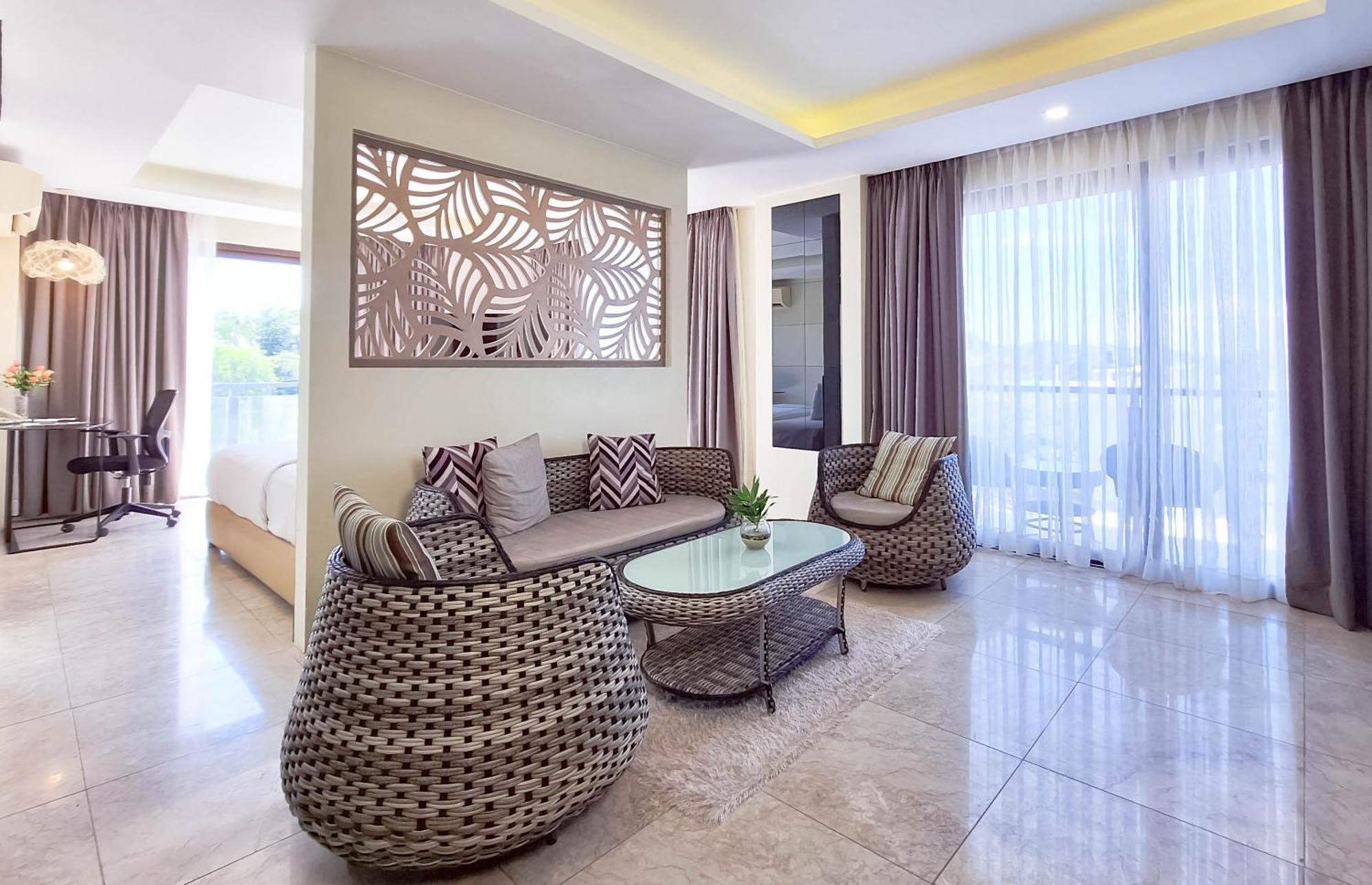 Boracay Ocean Club Resort 4*