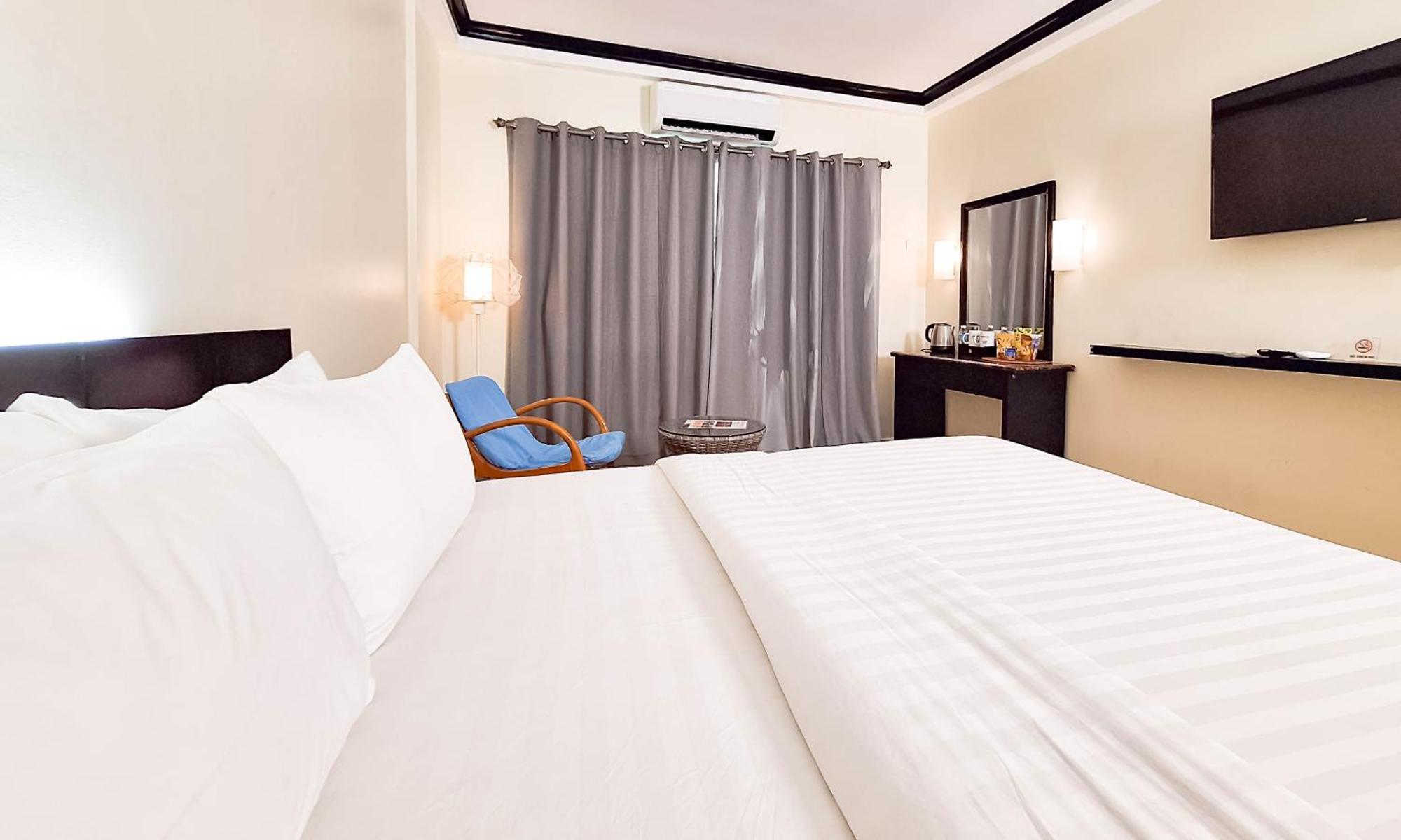 Boracay Ocean Club Resort 4*